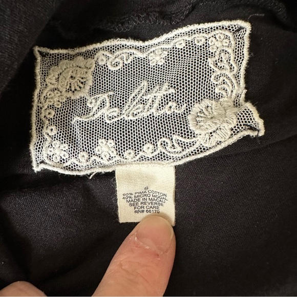 Deletta Black Ruffle Long Sleeve Lightweight Shirt Size Small - Picture 3 of 9